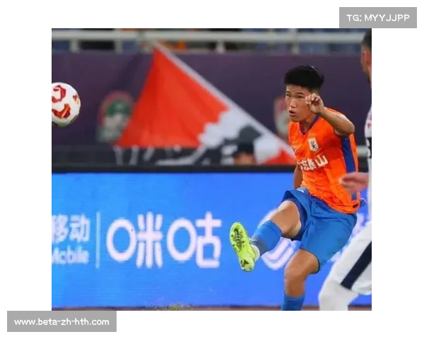 柔佛DT4-0大胜登嘉楼 外援前锋上演精彩帽子戏法助球队取胜