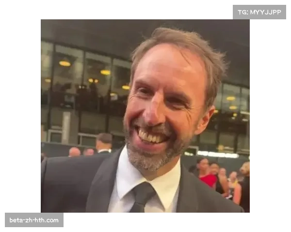 索斯盖特拒绝执教曼联 弗爵选择看演唱会表达失望